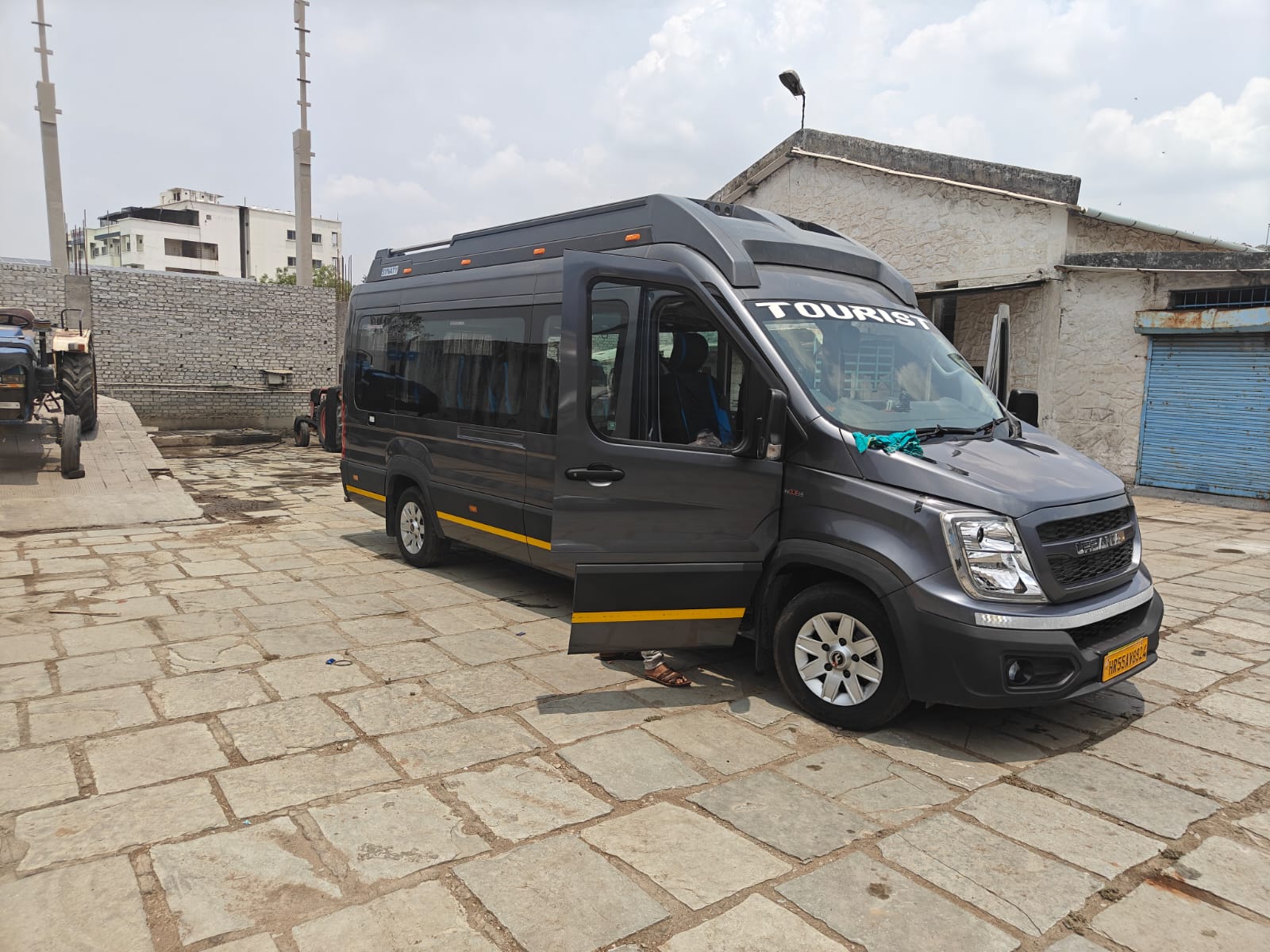 Shree Shyam Travels – Trip