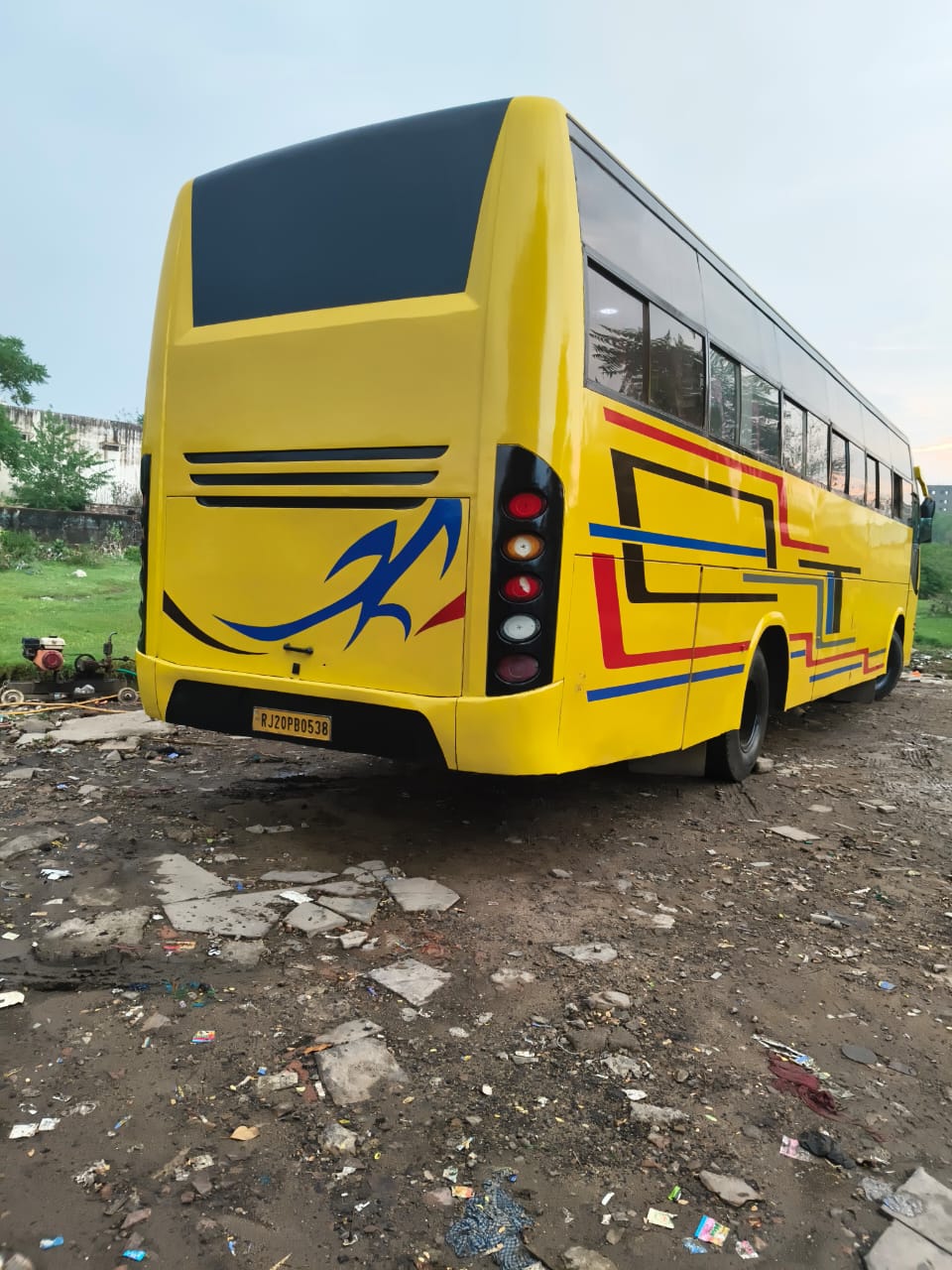 Shree Shyam Travels – Vehicle